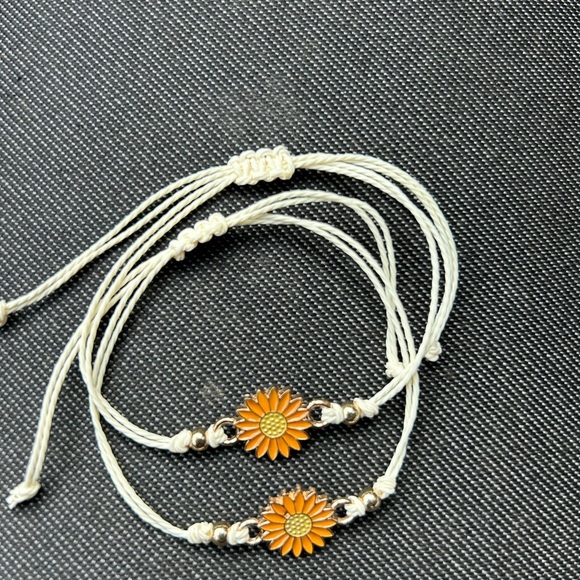 Jewelry - Sunflower Charm Bracelet Set NWOT